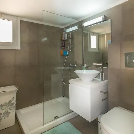 Limanaki Aparment 拉纳卡